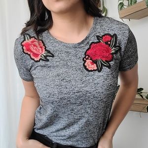 Twik flower patch t-shirt in like new condition